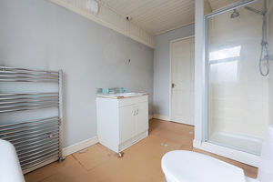 Photo 9- click for photo gallery